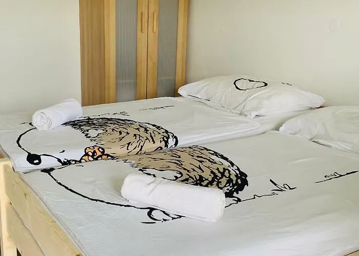 Bright Side Lejlighed *