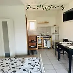 Apartment Bright Side