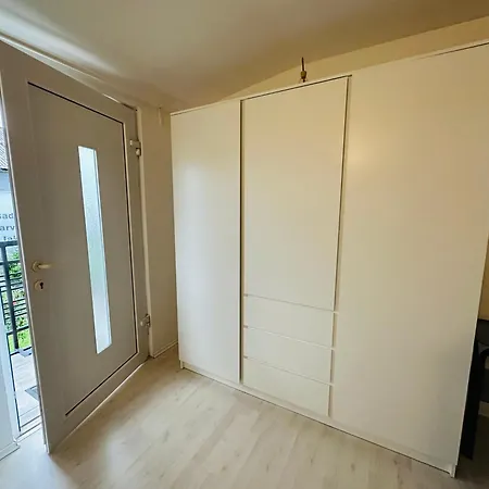 Apartment Bright Side *