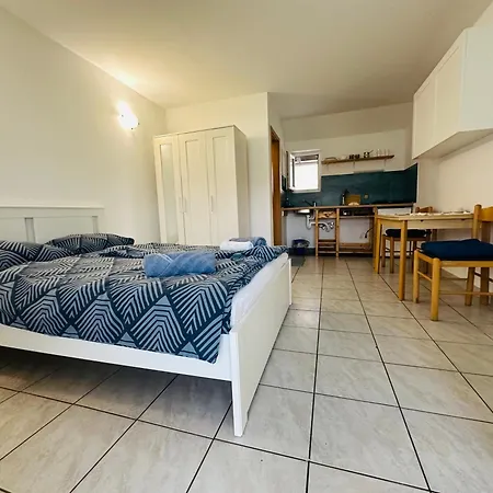 Bright Side Apartment