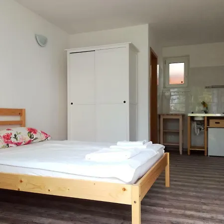 Apartment Bright Side