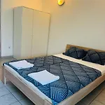 Апартаменти Bright Side *